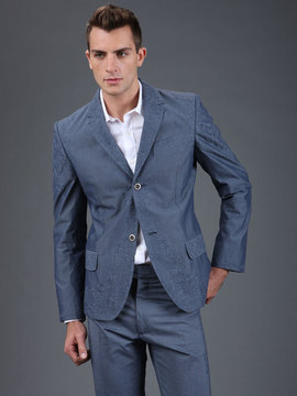 This is an Alexander McQueen suit under $500 regular retail almost $5k, www.gilt.com
